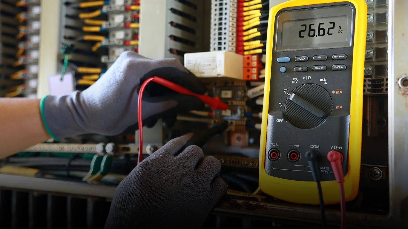 أهمية الاعتماد على كهربائي منازل سلوى لحماية منزلك من الأعطال المفاجئة